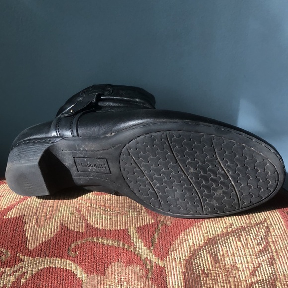 10 wide black half boot. Leather. - Picture 9 of 11